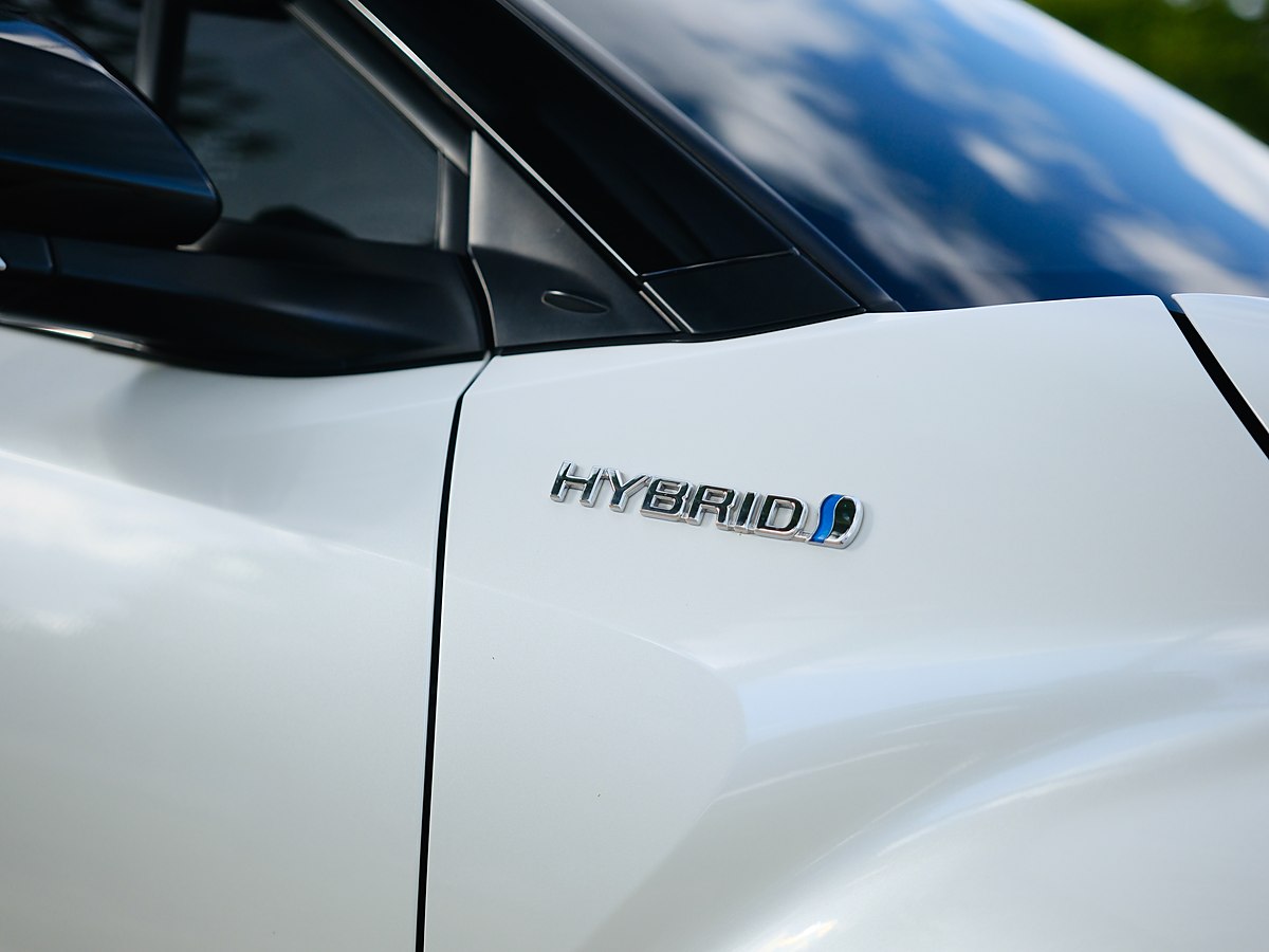 Toyota C-HR Hybrid GR Sport 5