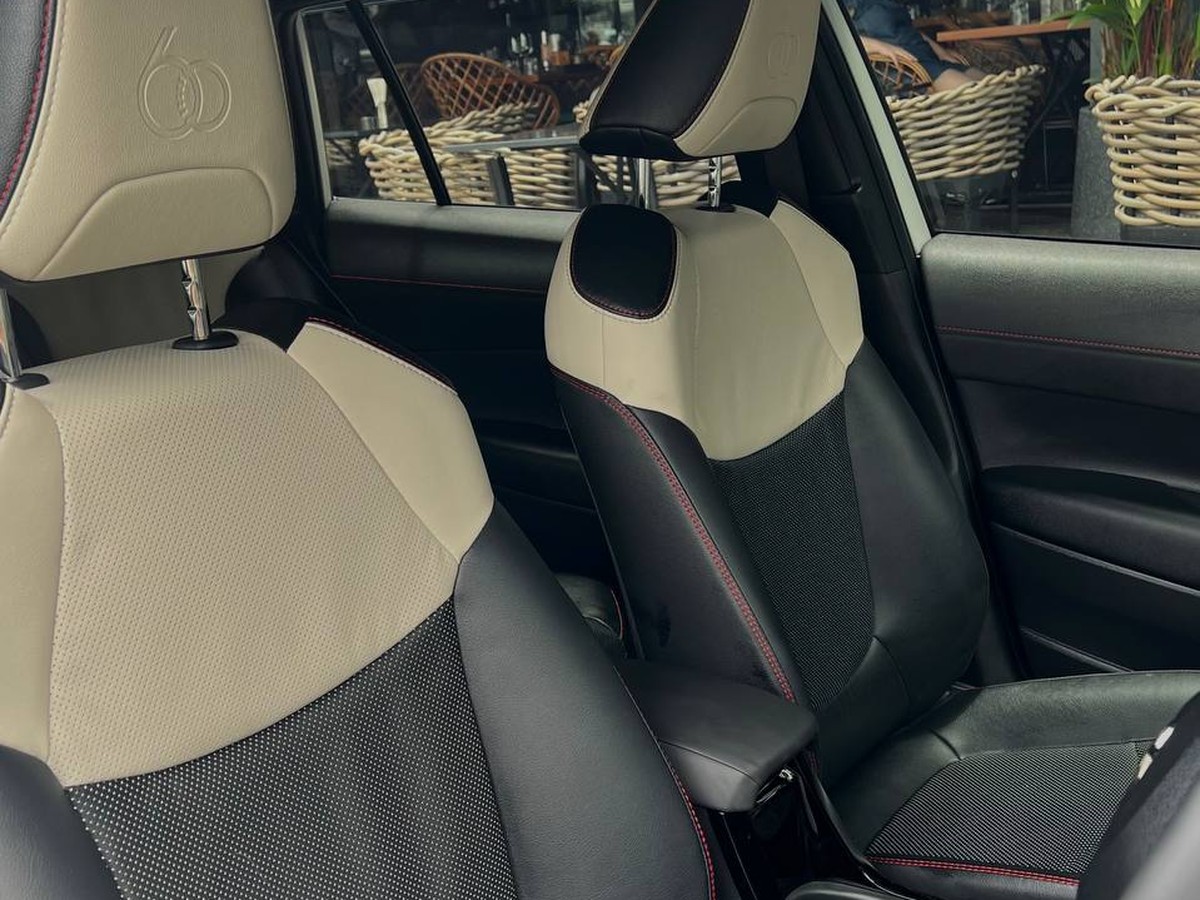 Toyota Corolla Cross Hybrid Limited 5