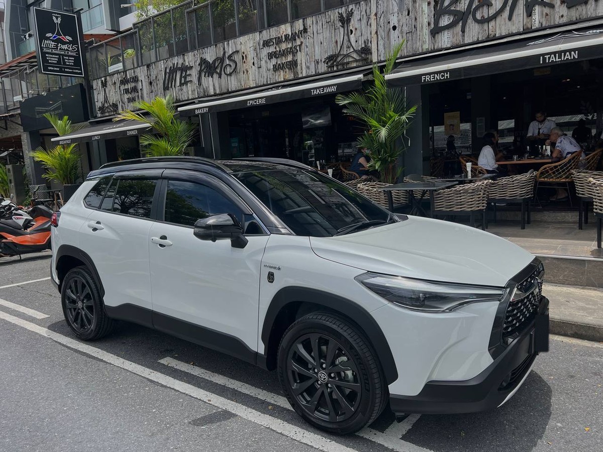 Toyota Corolla Cross Hybrid Limited