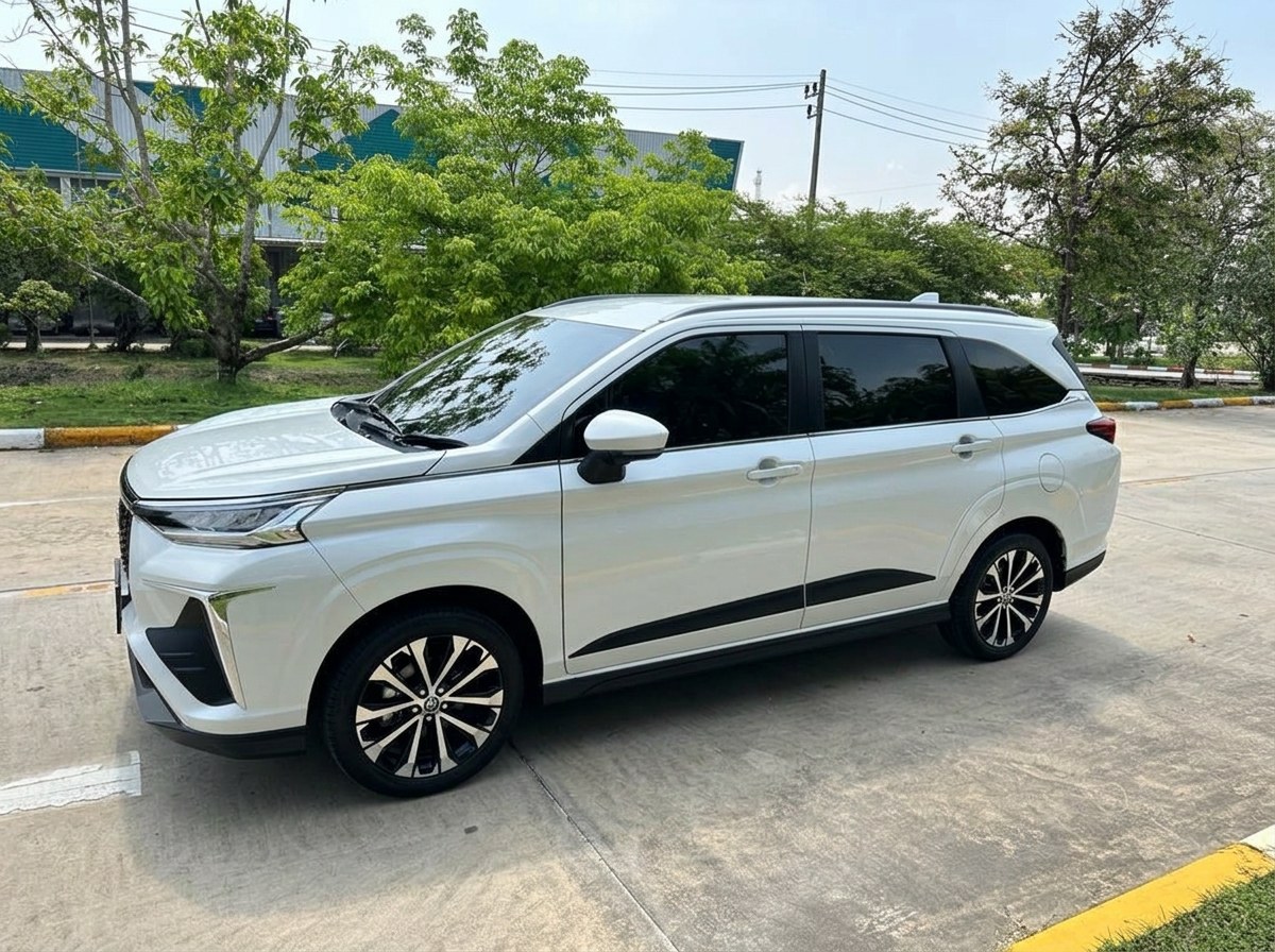 Toyota Veloz Premium 3