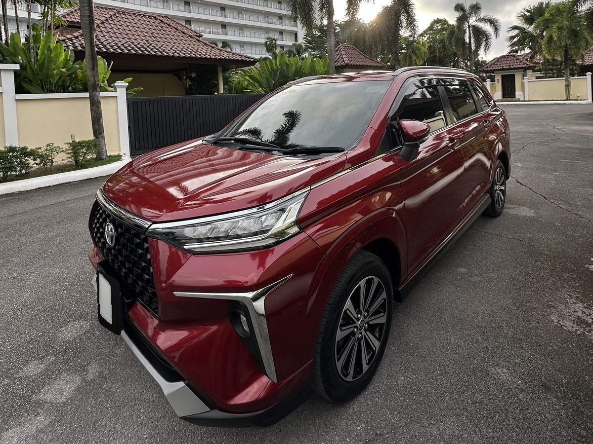 Toyota Veloz Smart 3