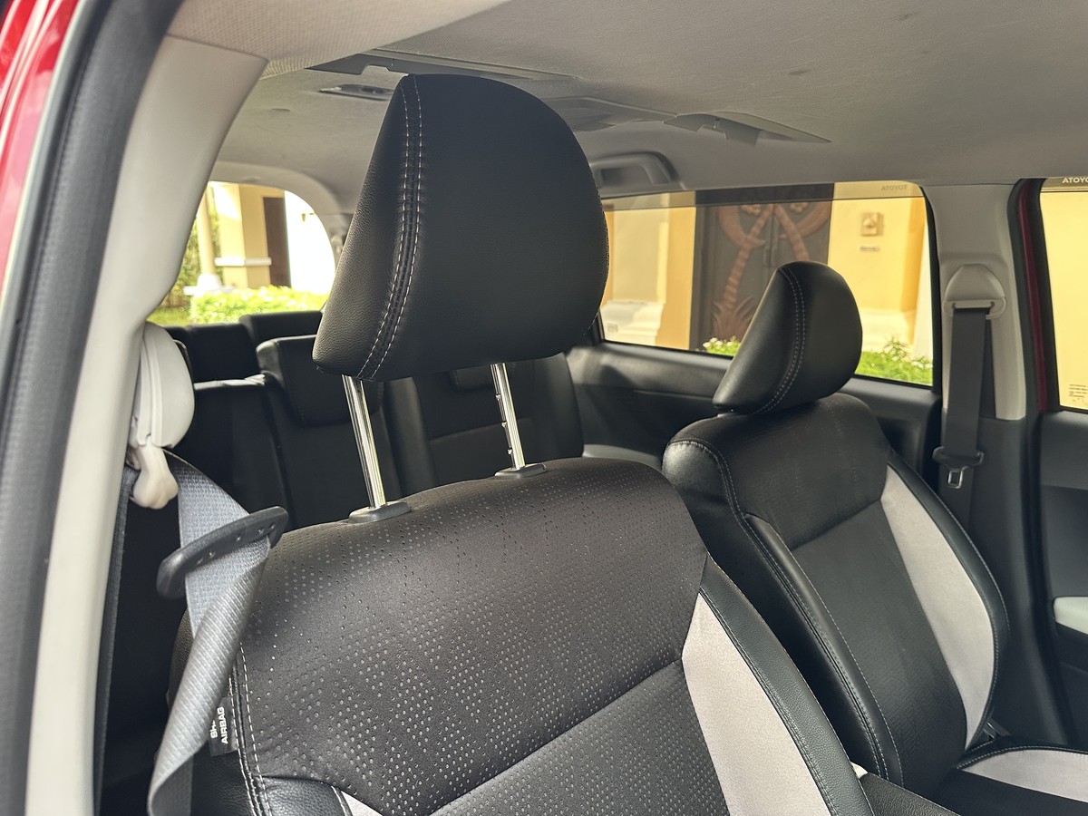 Toyota Veloz Smart 6