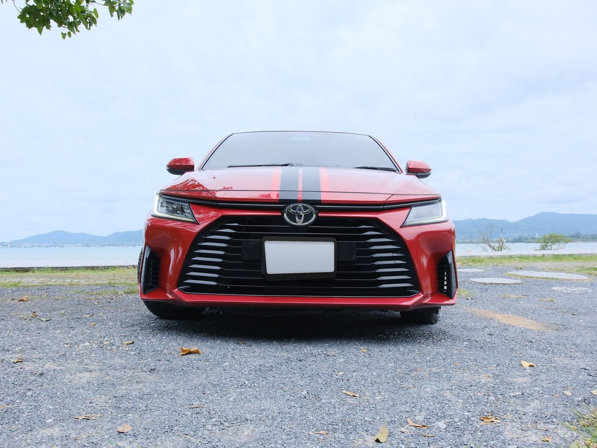 Toyota Yaris Ativ Smart Presto 3