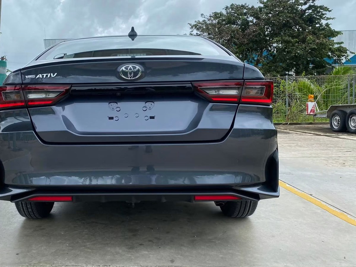 Toyota Yaris Ativ Sport 3