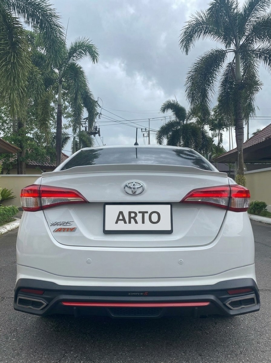 Toyota Yaris Ativ Sport (прошлое поколение) 5